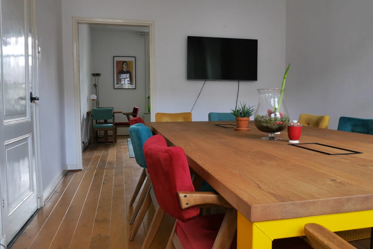 De Nijmeegse vergaderkamer 12